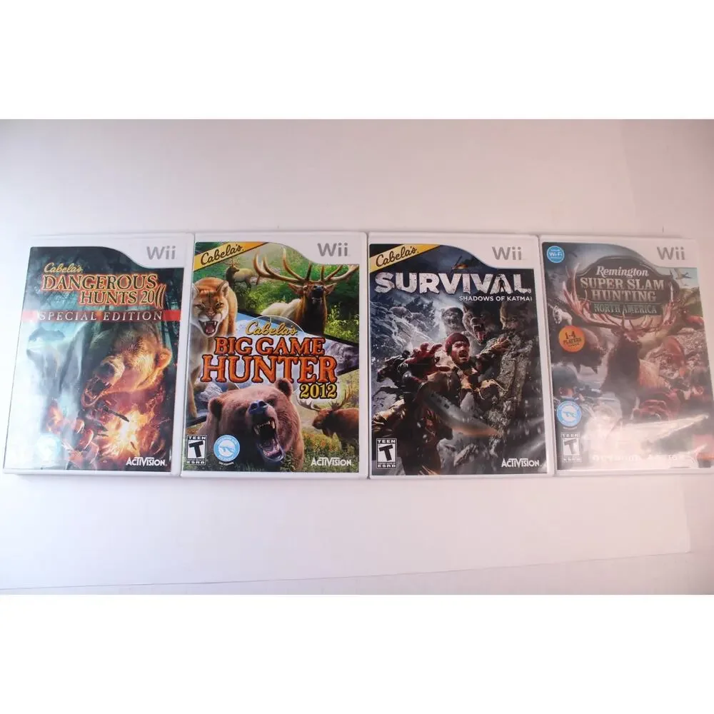 Star Wars Bundle - Nintendo Wii Lot of 2 Games (Force Unleashed 2 + Clone Wars)